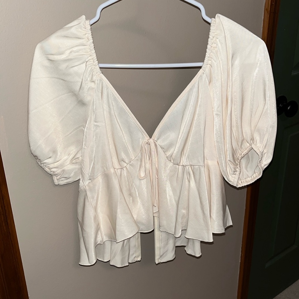 SHEIN Medium Cropped Blouse